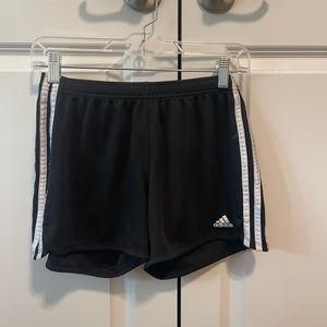 Sports shorts